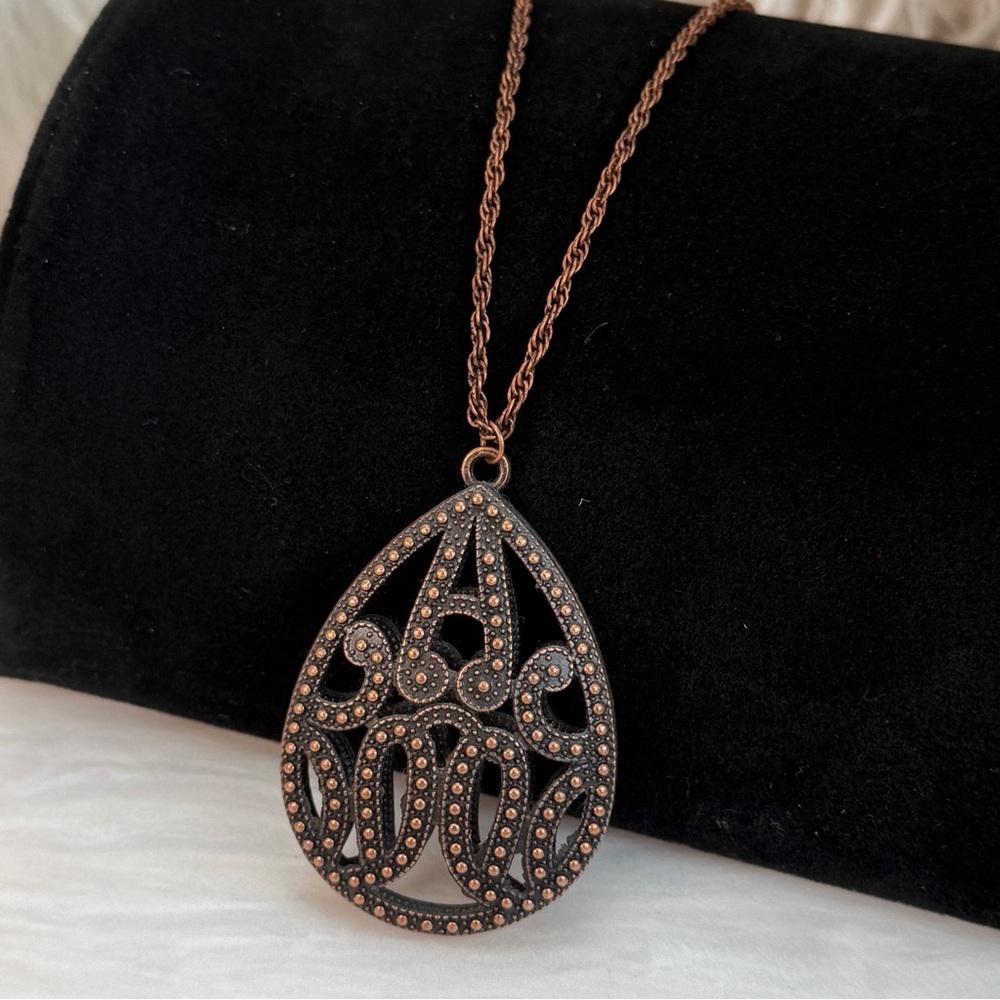 Bohemian chic, long Brown Teardrop Pendant Necklace - Picture 6 of 12
